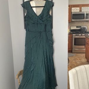 Adrianna Papell occasions green gown. Size 12